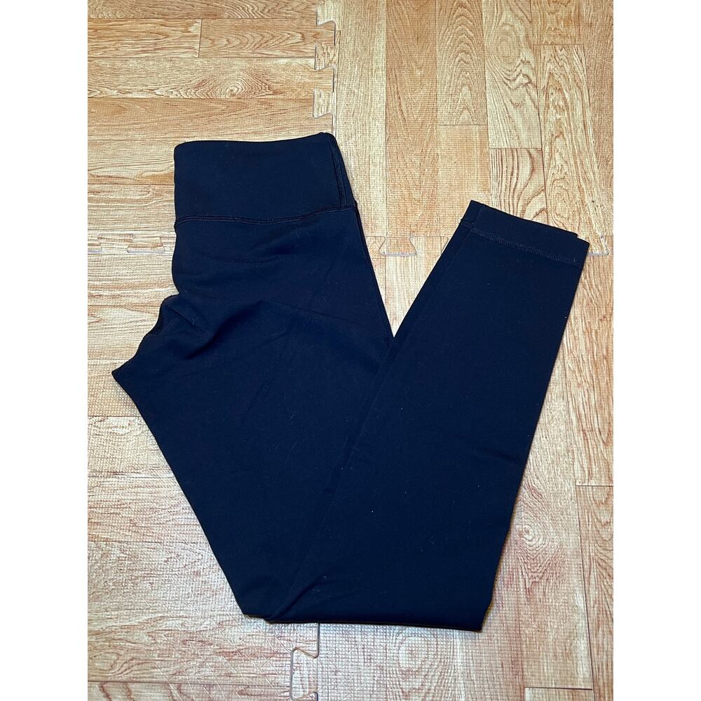 Lululemon Black High Rise Cropped Leggings Size 6 Yoga Gym Athleisure